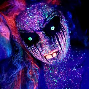 Meet your Posher, Mandy